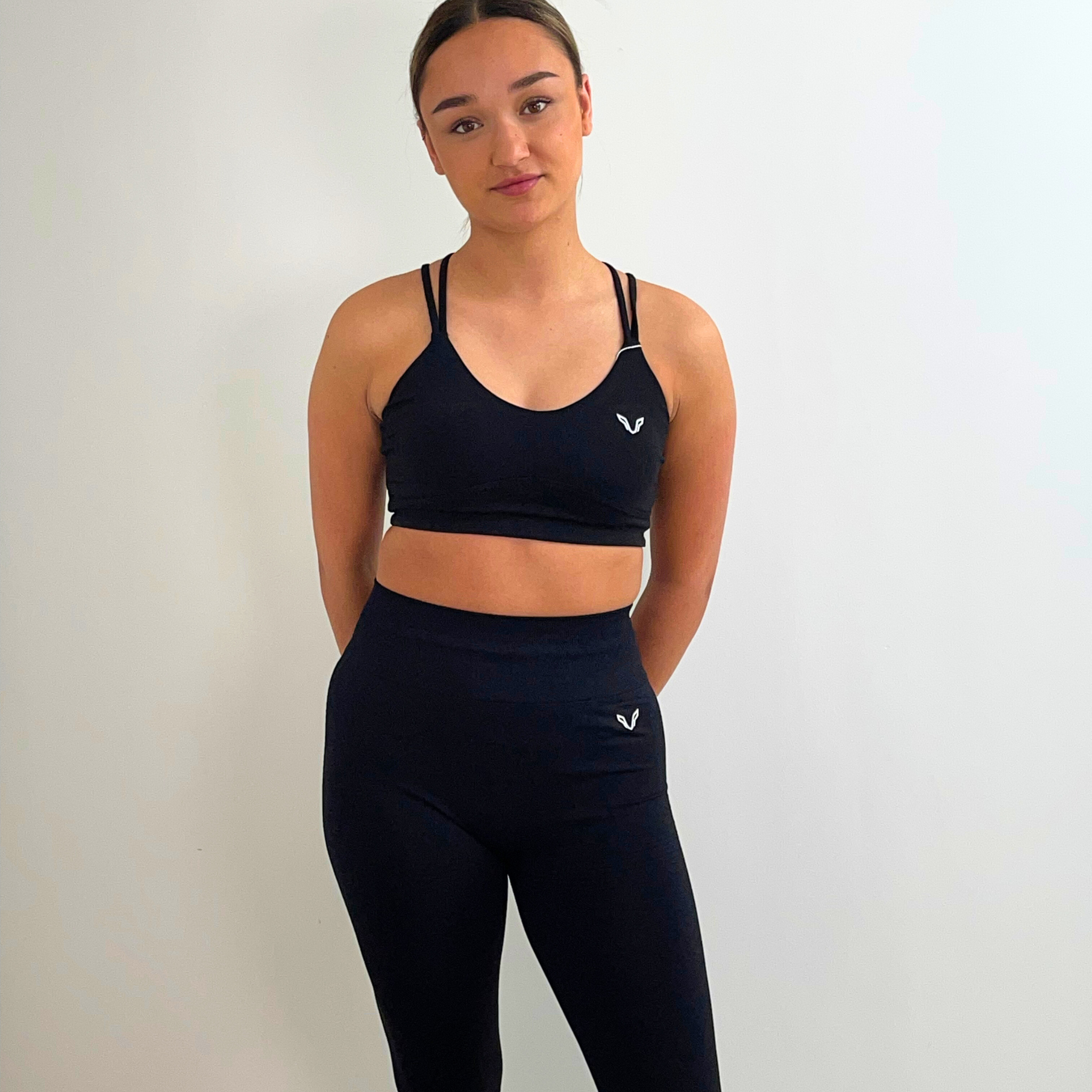SECTION ØNE | PERFORMANCE LEGGING