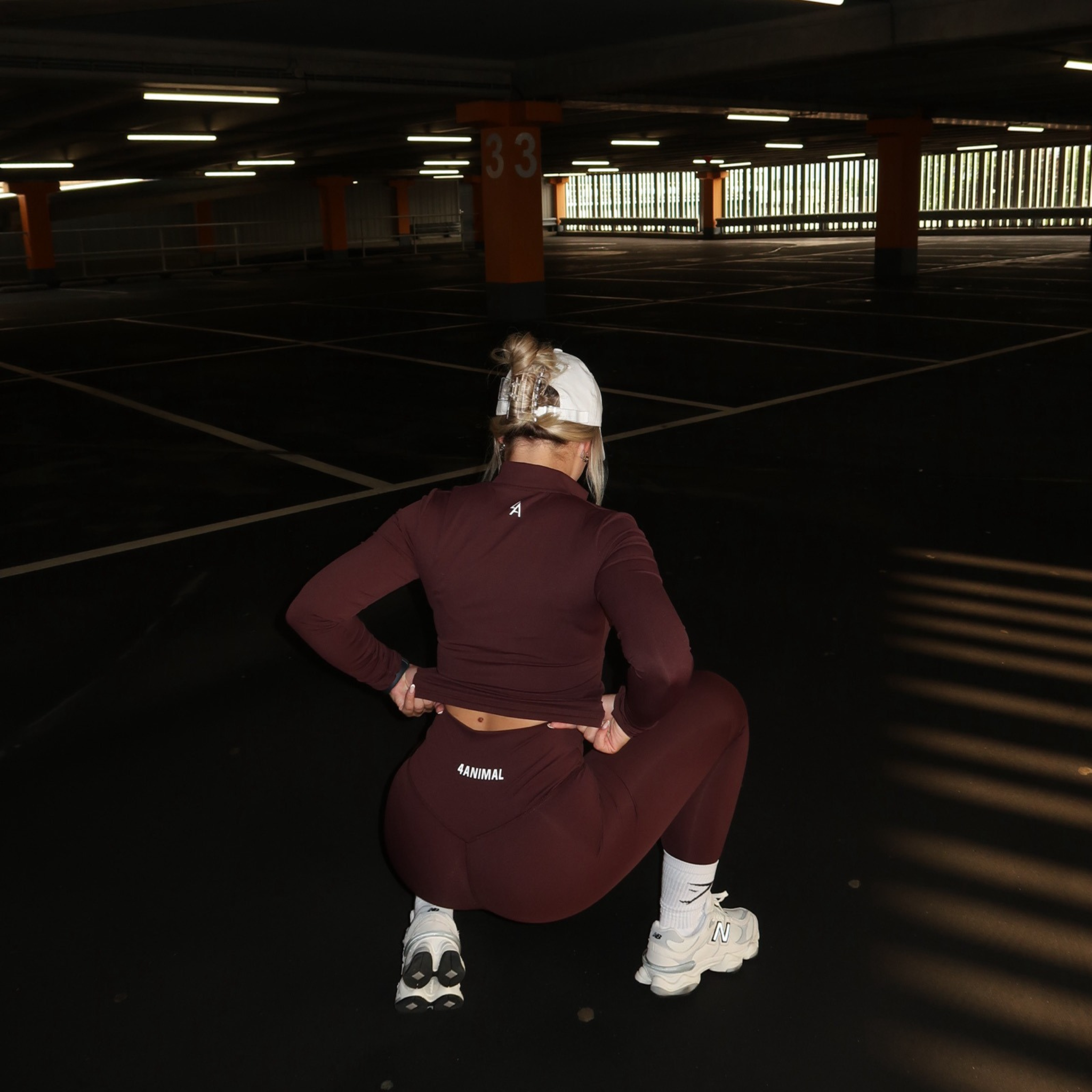 SECTION ØNE | PERFORMANCE JACKET BROWN